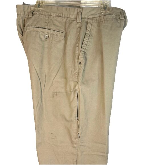 Duluth Trading Khaki Twill heavy work pants Relaxed Fit Men's 38 x 30 - Picture 1 of 8